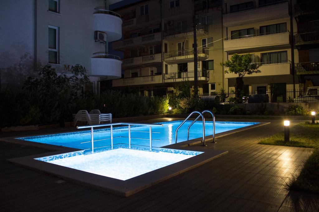 Hotel Milan Приморско Экстерьер фото